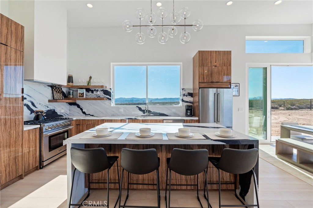 MLS #OC25274314 image #4