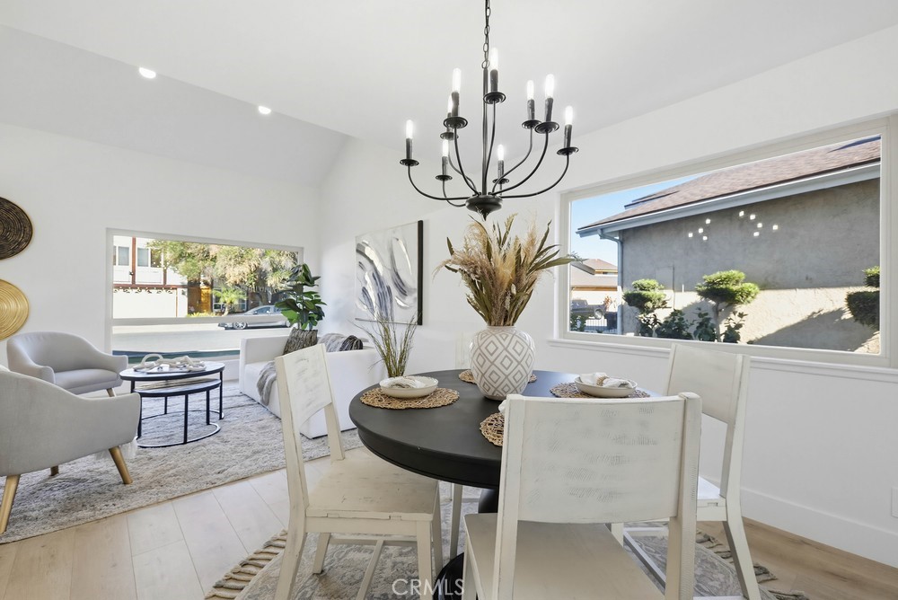 MLS #OC25274331 image #10