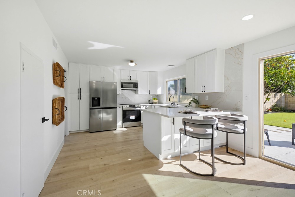 MLS #OC25274331 image #16