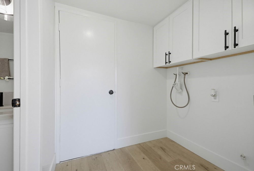 MLS #OC25274331 image #23