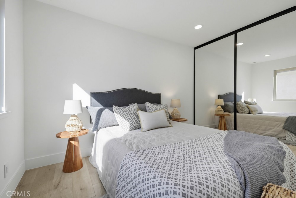 MLS #OC25274331 image #39