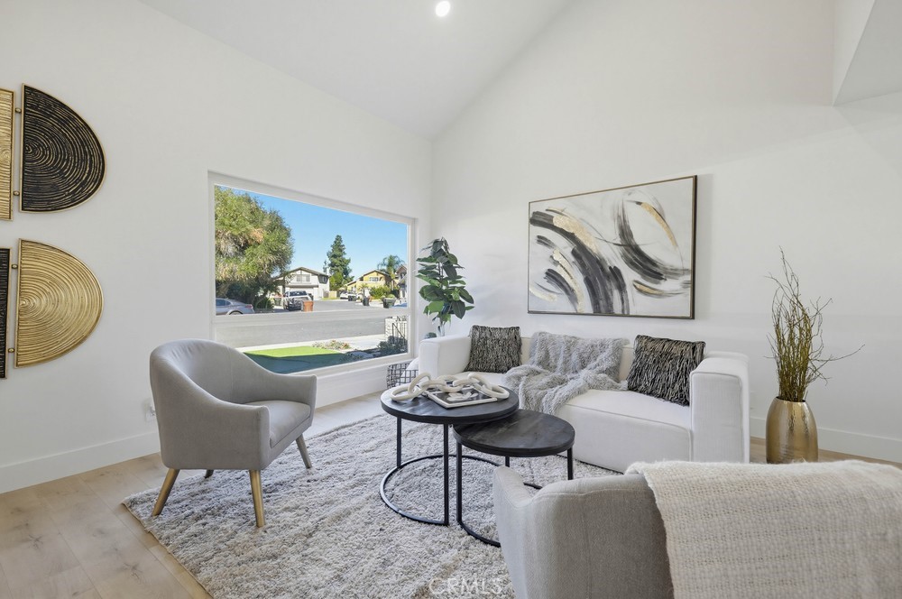 MLS #OC25274331 image #8