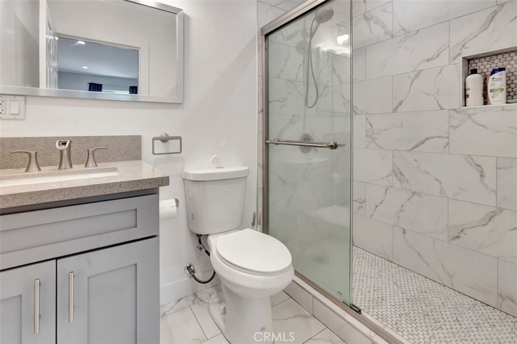 MLS #OC25274334 image #3