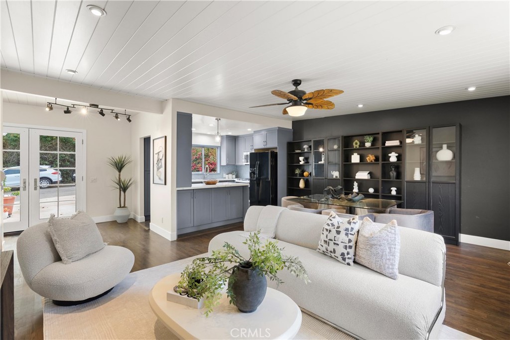 MLS #OC25274473 image #18