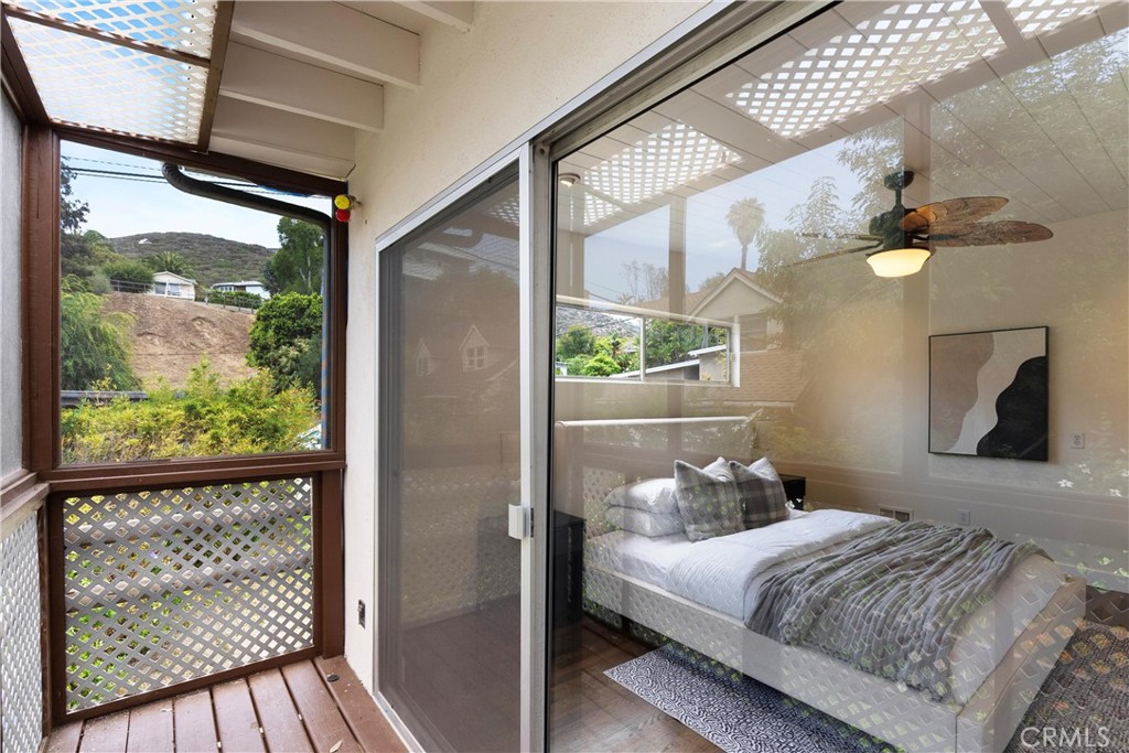 MLS #OC25274473 image #24