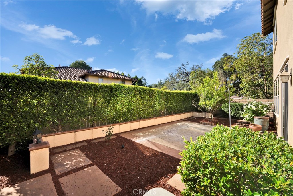 MLS #OC25274482 image #28