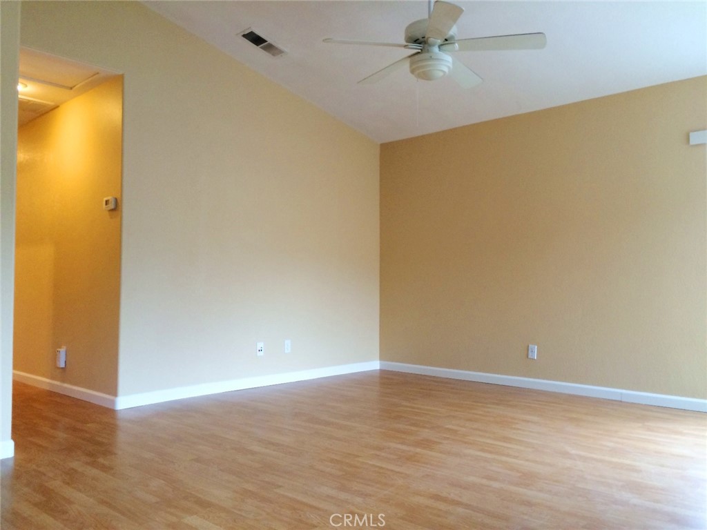 MLS #OC25274494 image #1