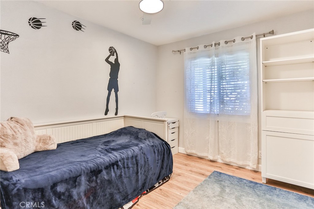 MLS #OC25274548 image #16