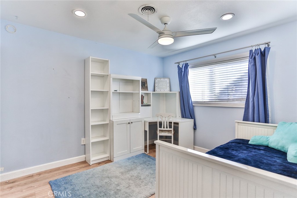 MLS #OC25274548 image #17