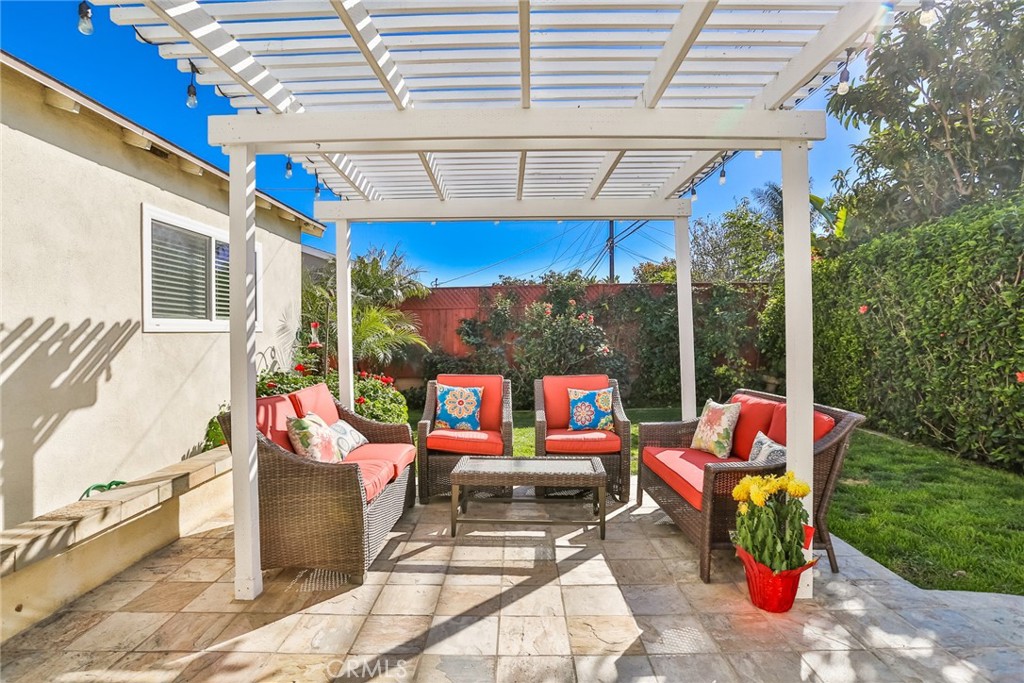 MLS #OC25274548 image #22