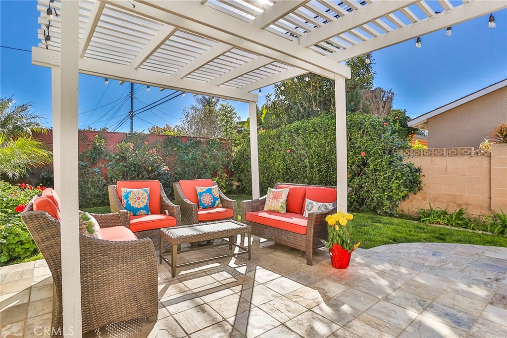 MLS #OC25274548 image #23