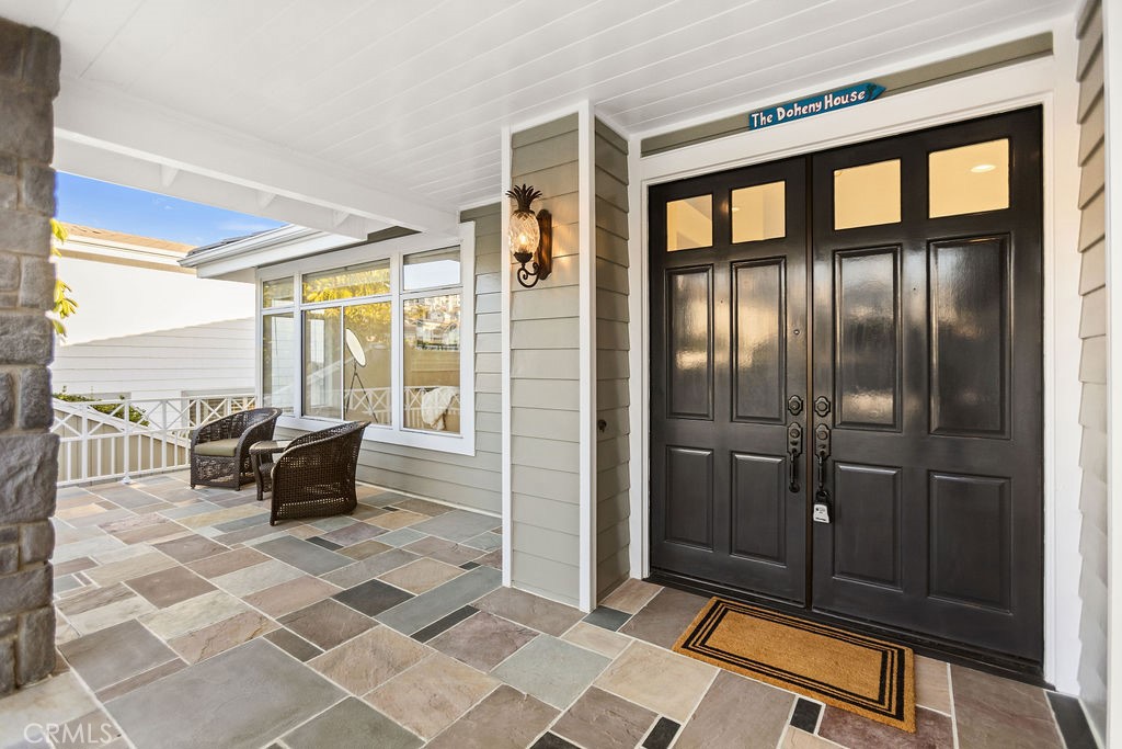 MLS #OC25274560 image #2