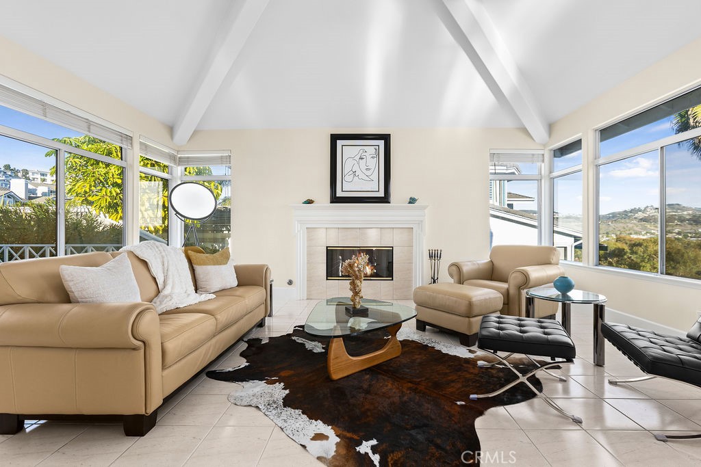 MLS #OC25274560 image #3