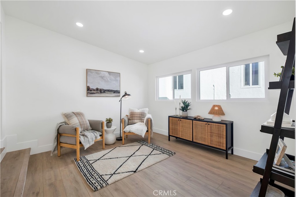 MLS #OC25274561 image #12