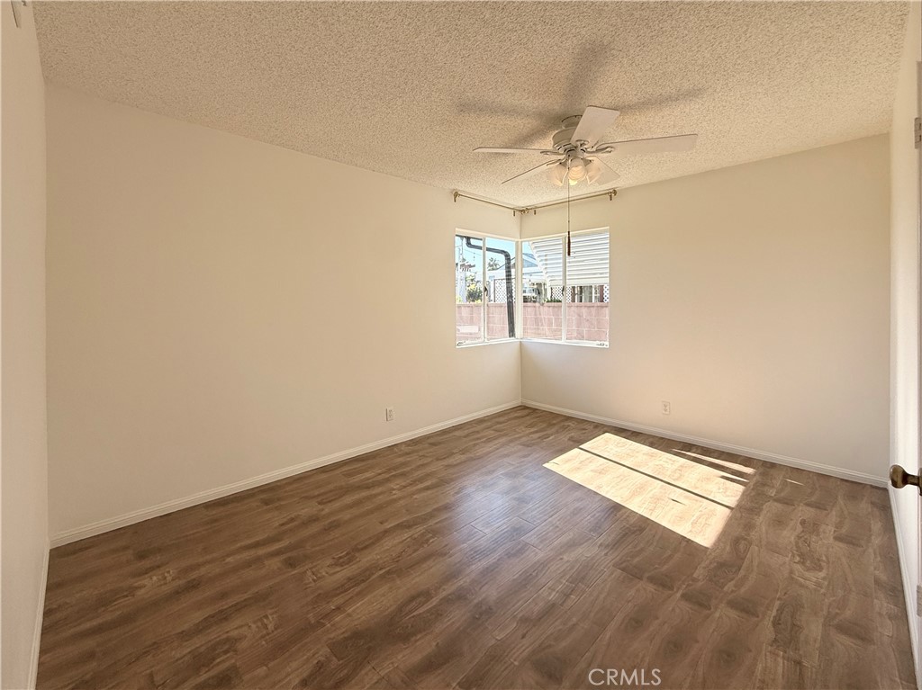 MLS #OC25274562 image #7