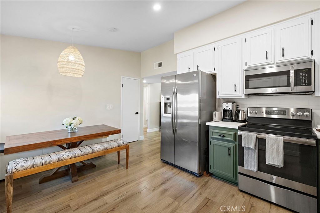 MLS #OC25274566 image #6