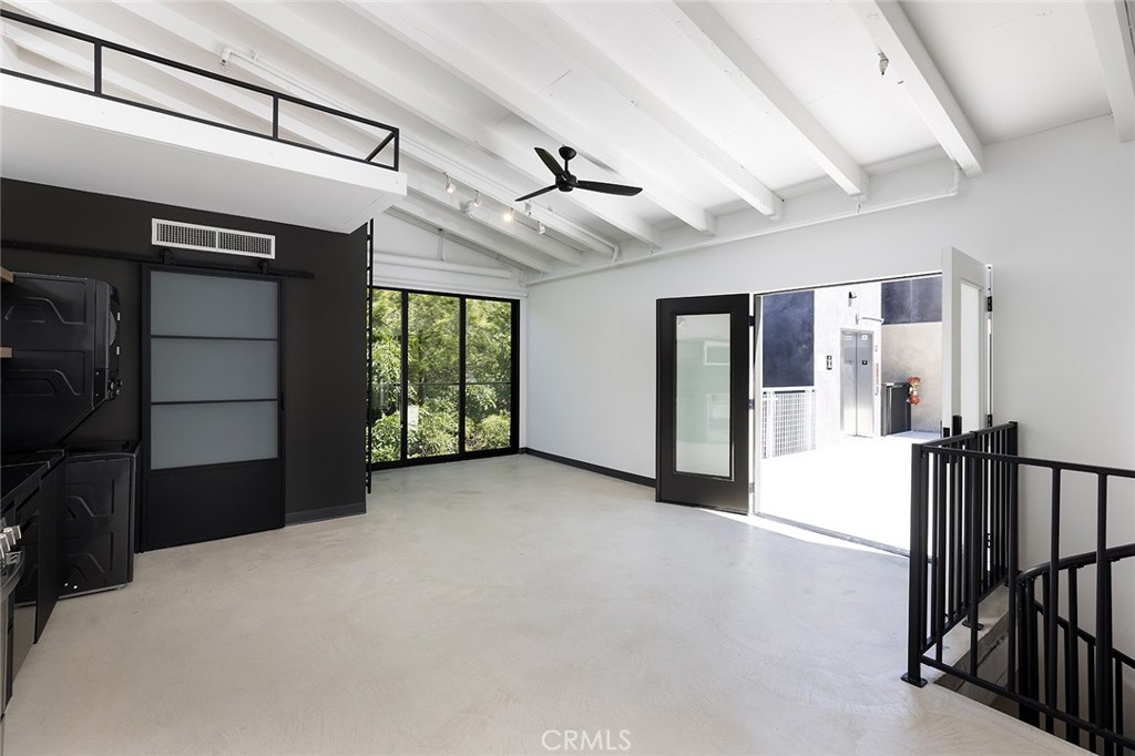 MLS #OC25274572 image #22