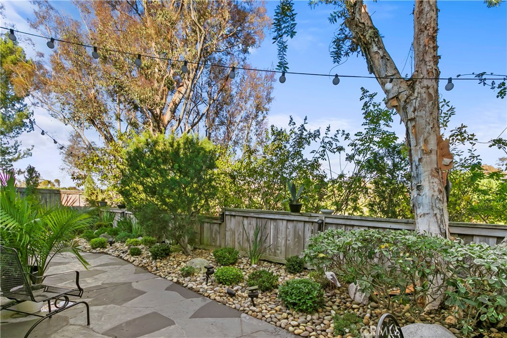 MLS #OC25274592 image #22