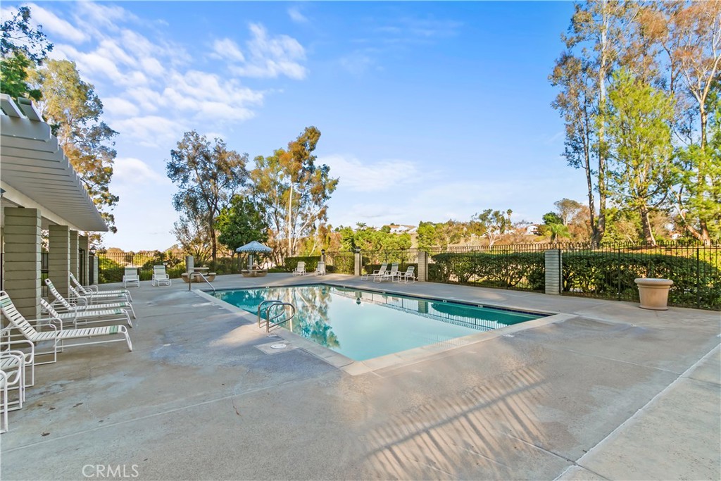 MLS #OC25274592 image #27