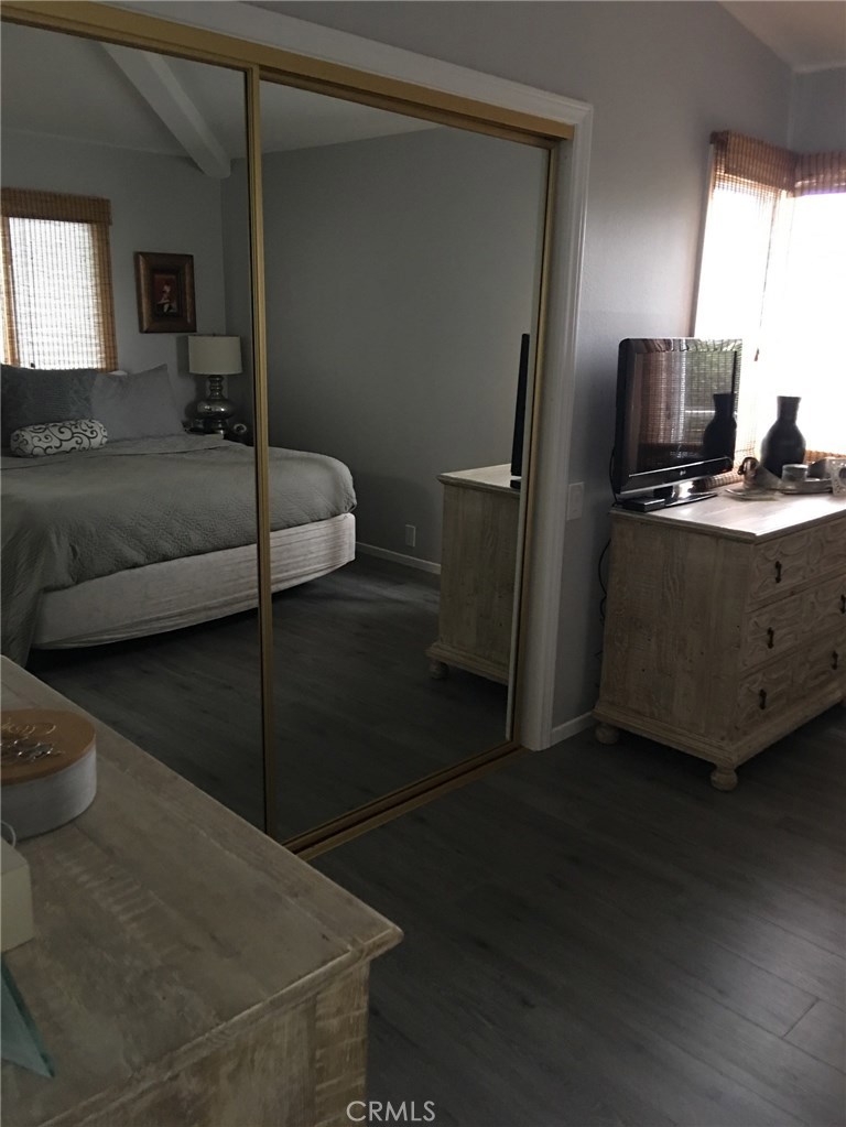 MLS #OC25274631 image #15