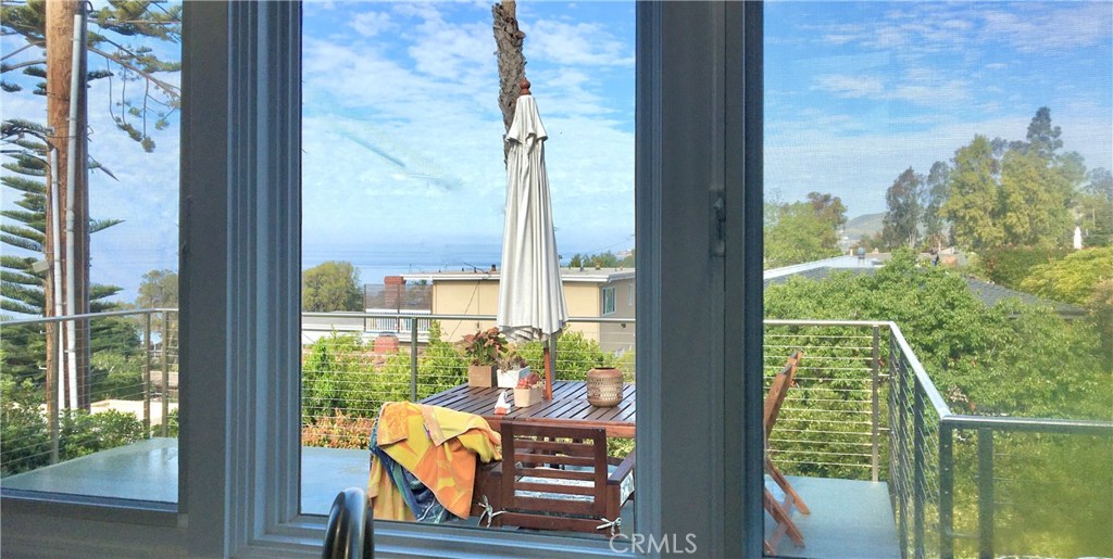 MLS #OC25274631 image #8