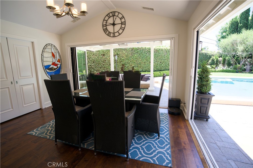 MLS #OC25274652 image #16