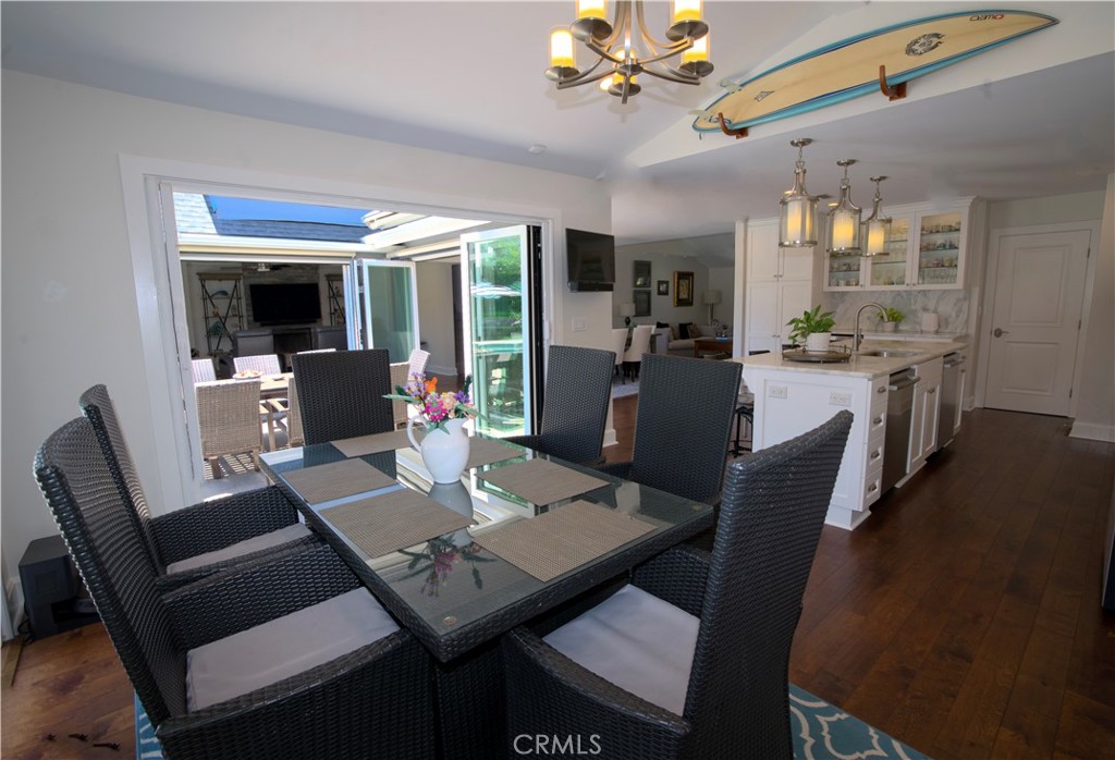 MLS #OC25274652 image #23