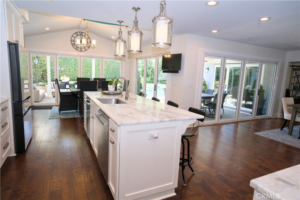 MLS #OC25274652 image #30