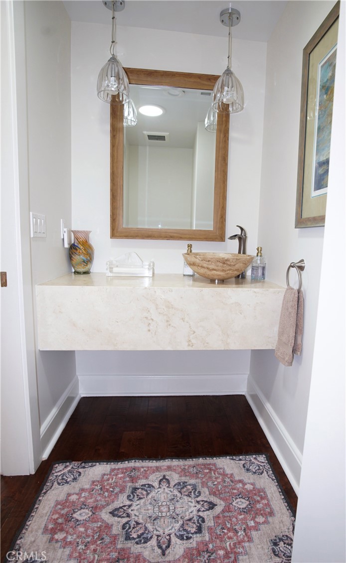 MLS #OC25274652 image #32