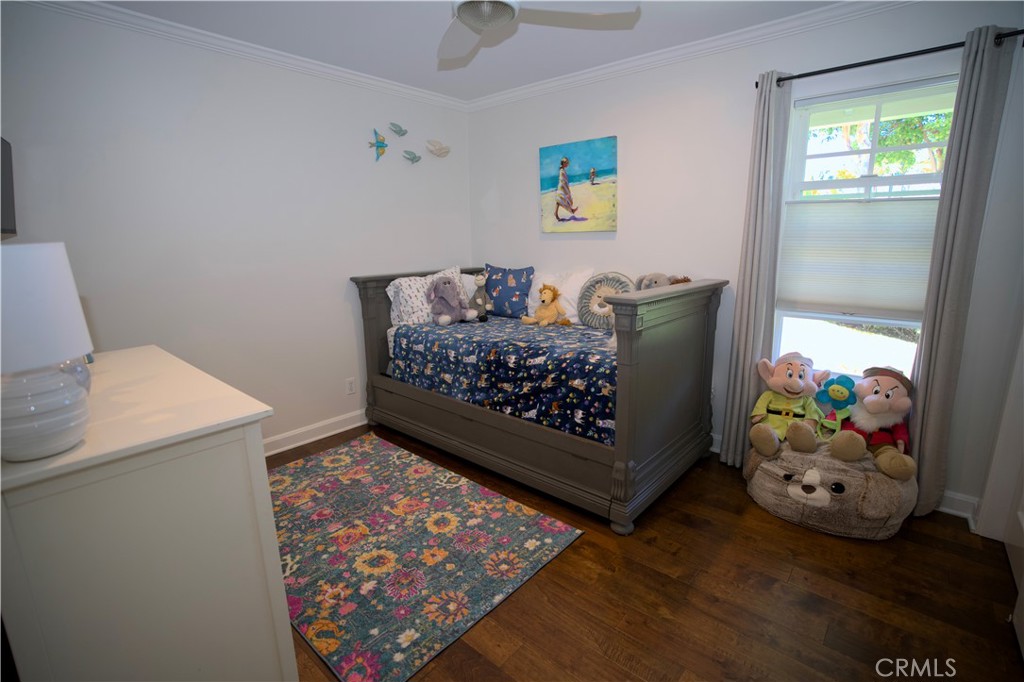 MLS #OC25274652 image #33