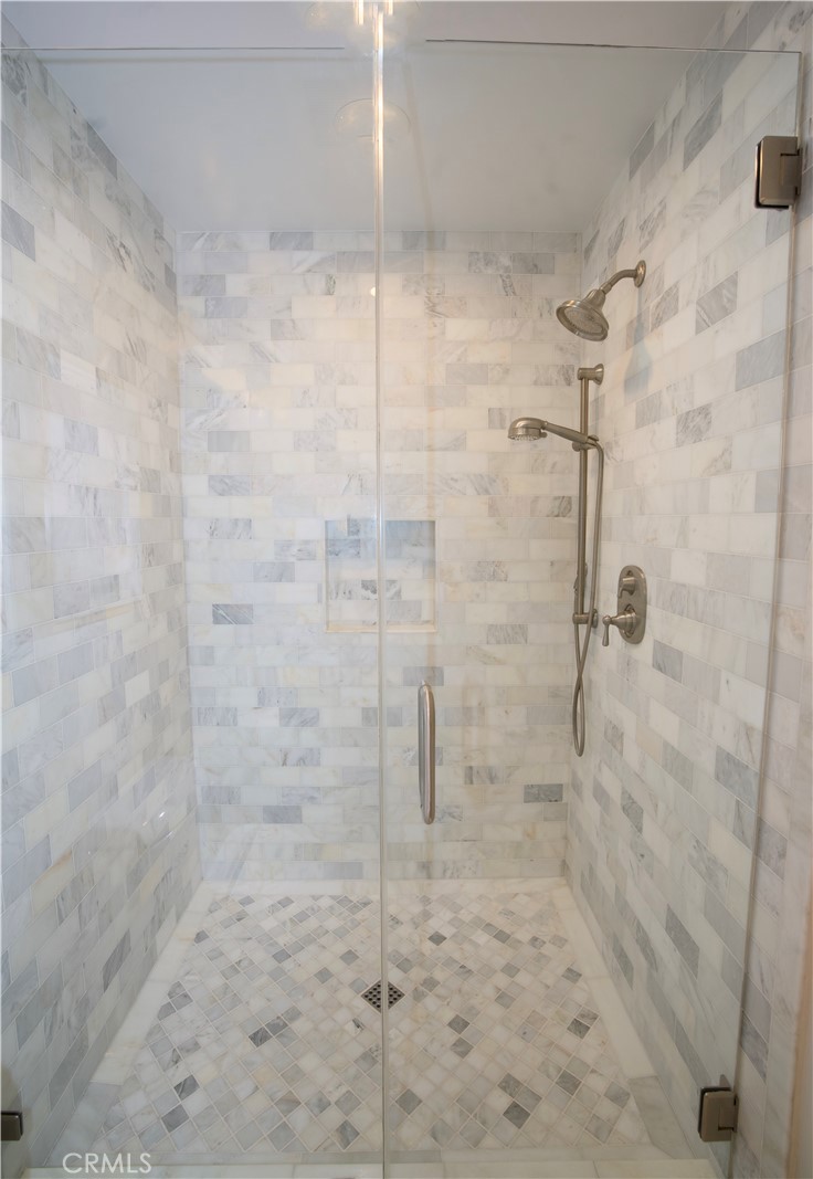 MLS #OC25274652 image #41