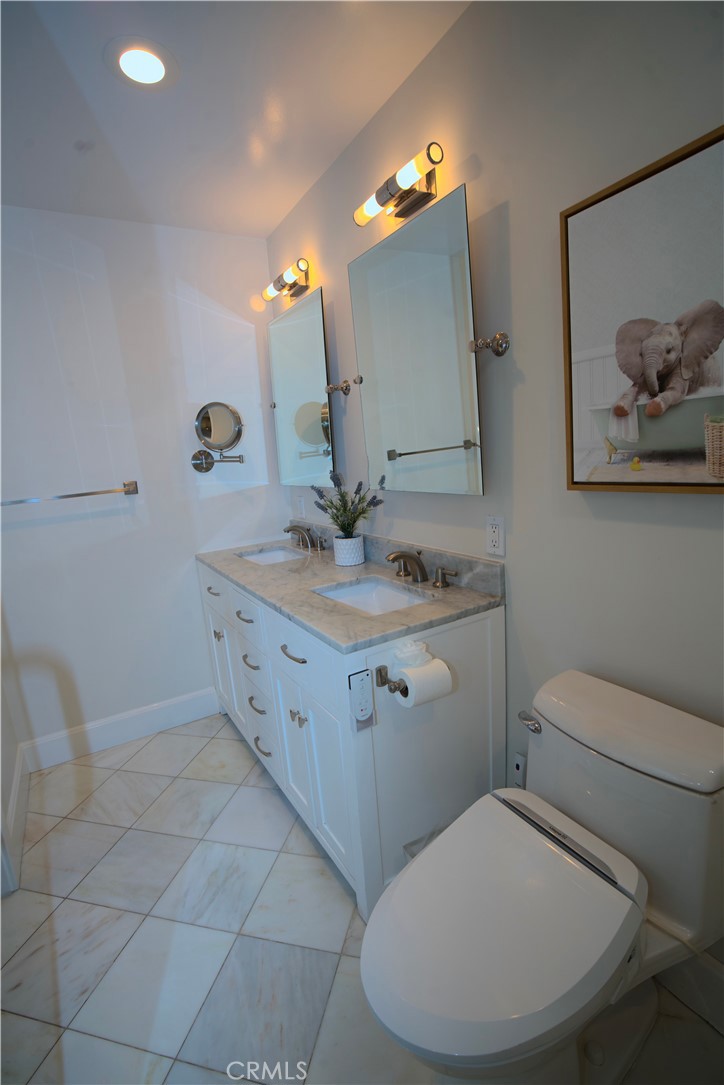 MLS #OC25274652 image #42