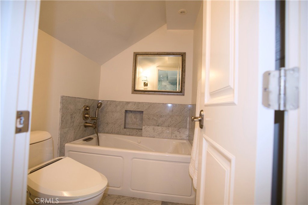 MLS #OC25274652 image #49