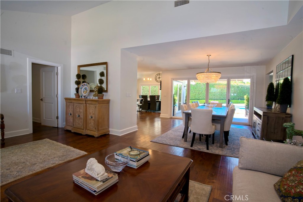 MLS #OC25274652 image #6