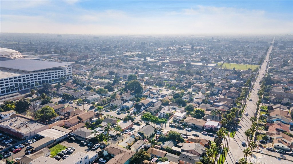 MLS #OC25274770 image #26