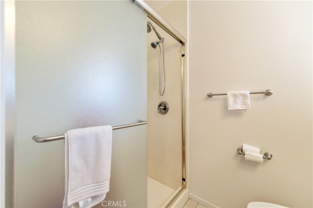 MLS #OC25274796 image #10