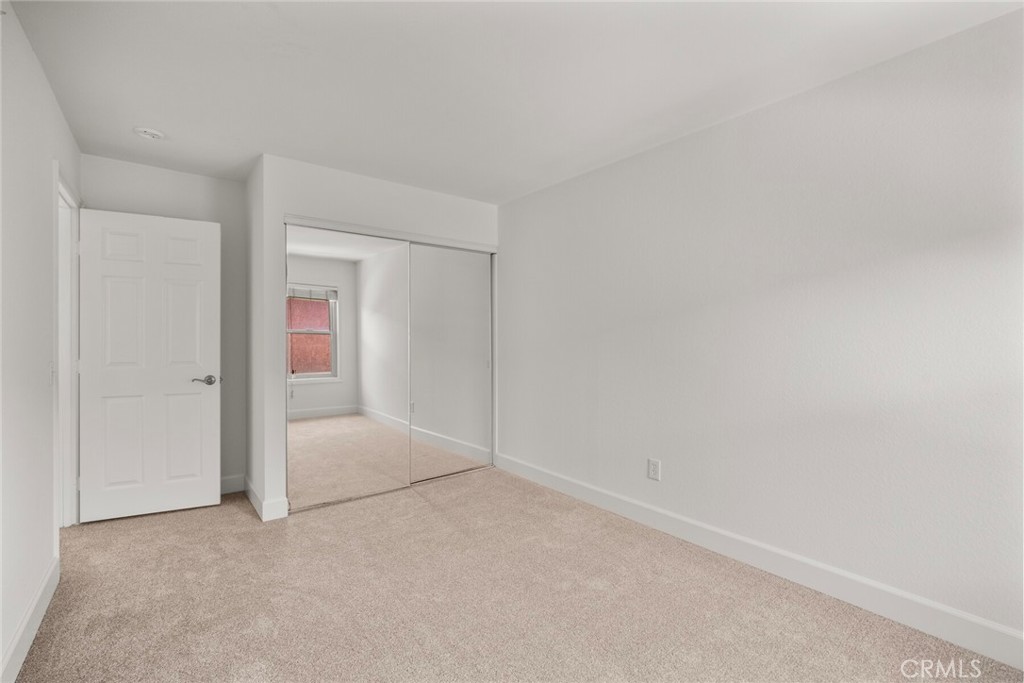 MLS #OC25274838 image #36