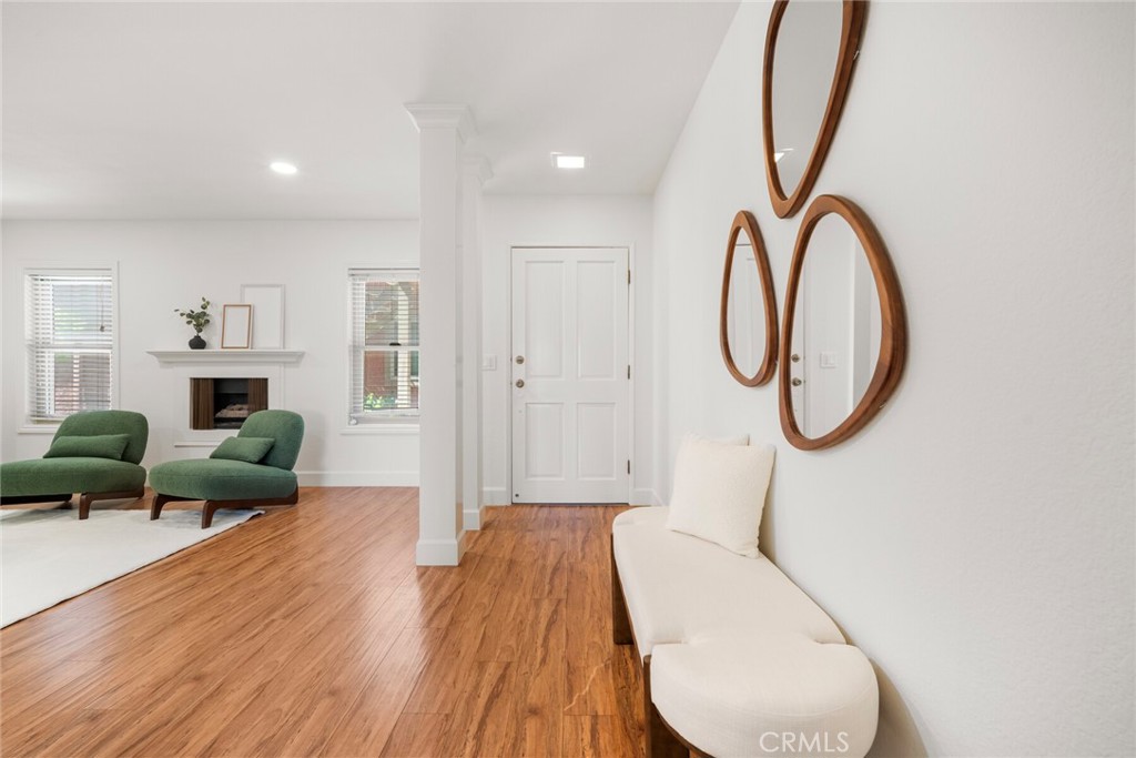 MLS #OC25274838 image #7