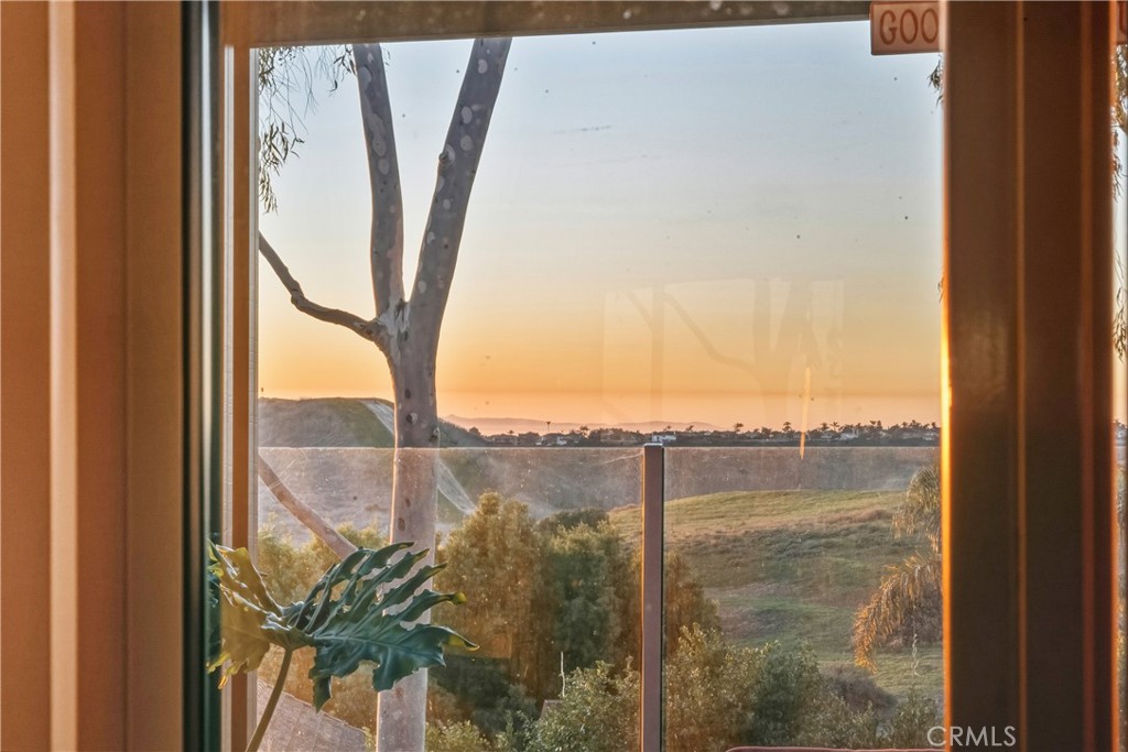 MLS #OC25274843 image #26