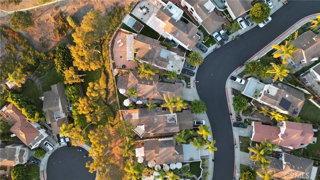 MLS #OC25274843 image #45