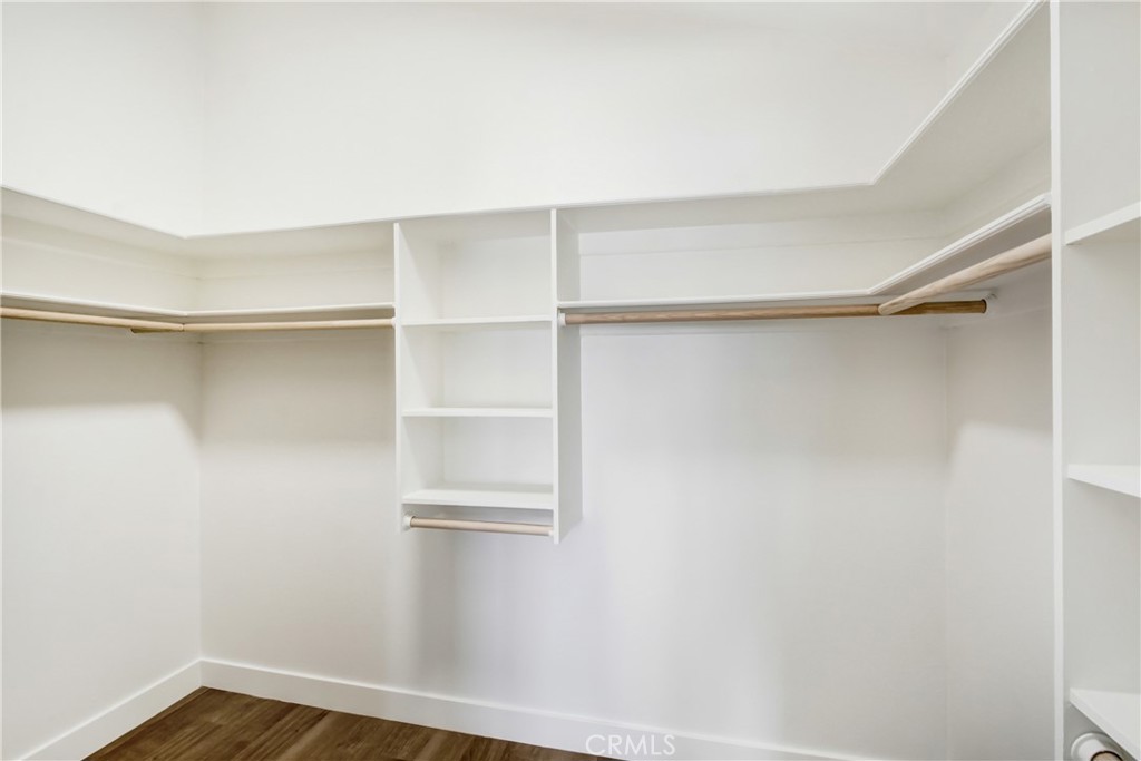 MLS #OC25274877 image #19