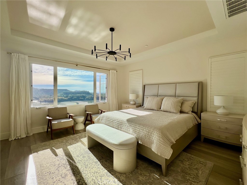 MLS #OC25274910 image #15