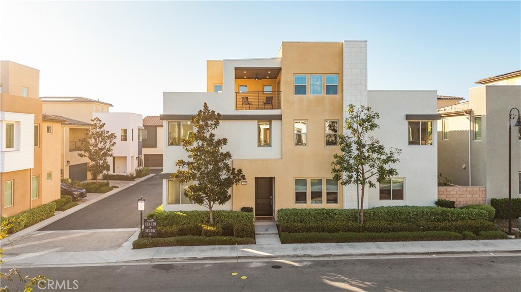 MLS #OC25274942 image #2