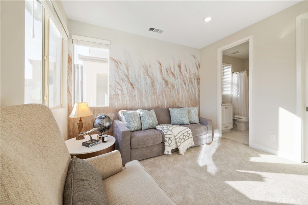 MLS #OC25274942 image #31