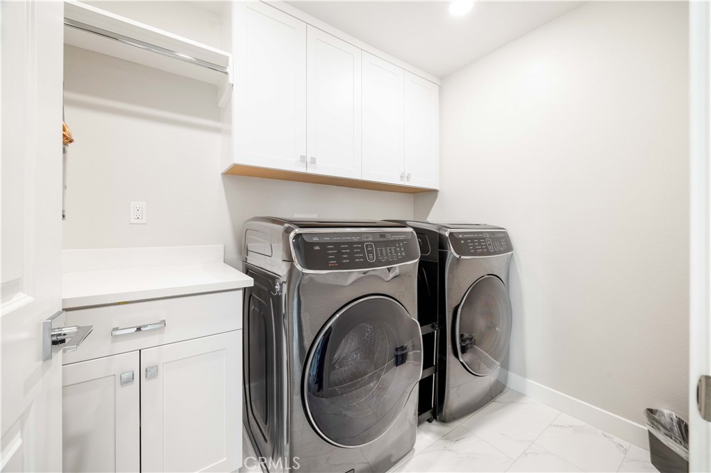 MLS #OC25274942 image #36