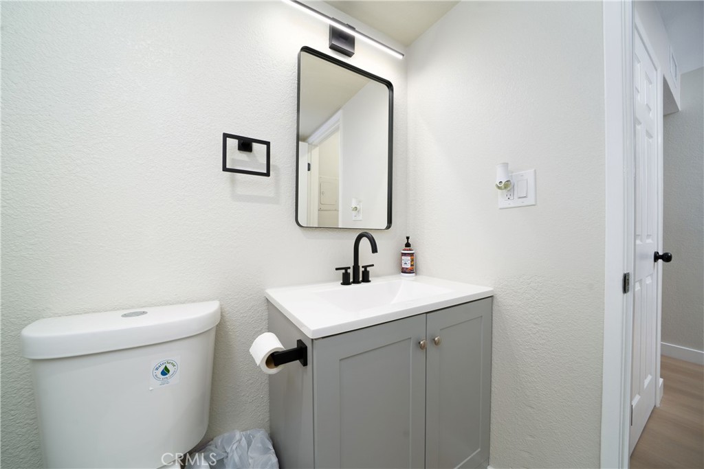 MLS #OC25274955 image #6