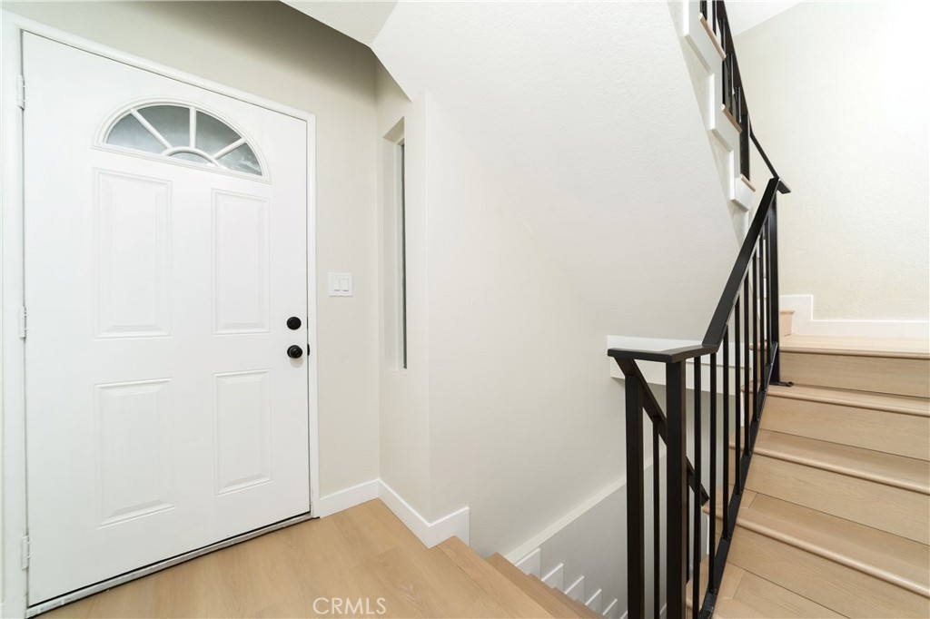 MLS #OC25274955 image #7