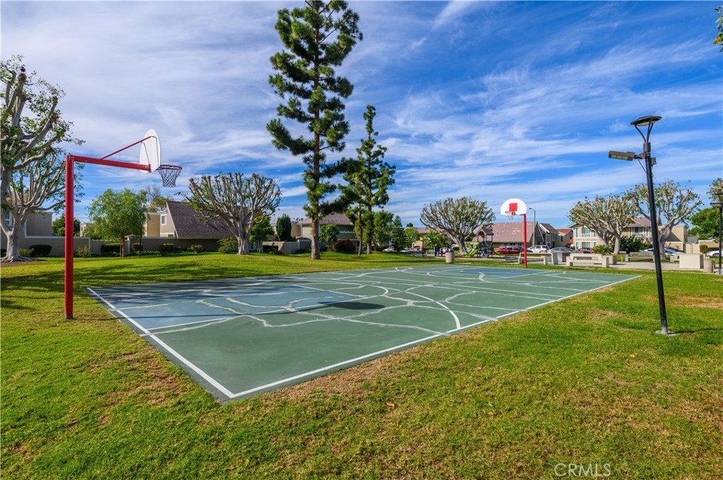 MLS #OC25274968 image #20