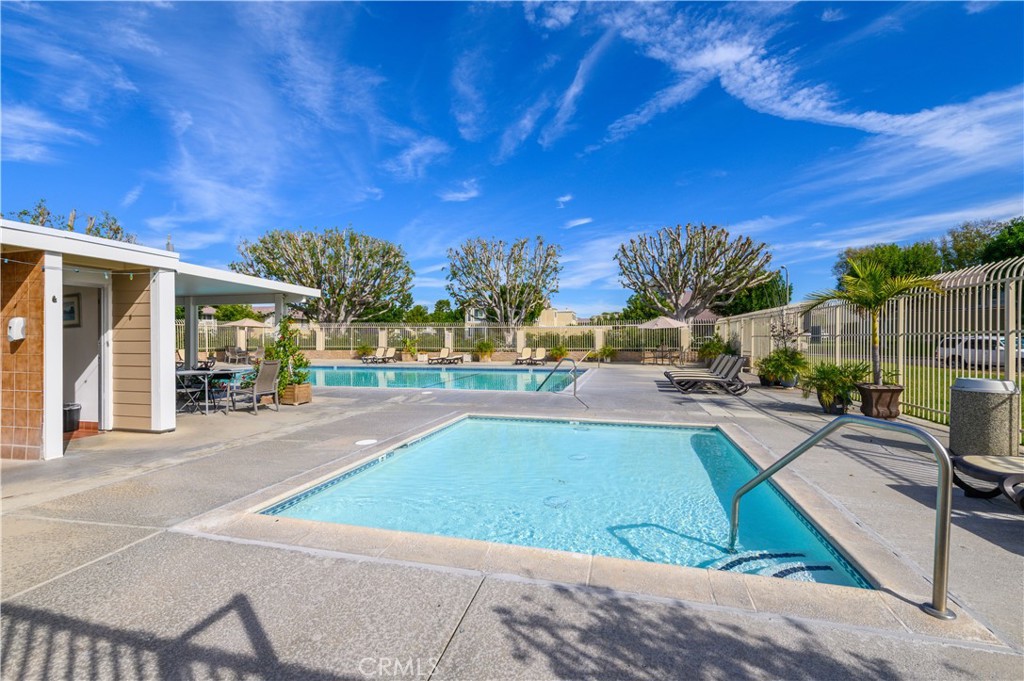 MLS #OC25274968 image #21