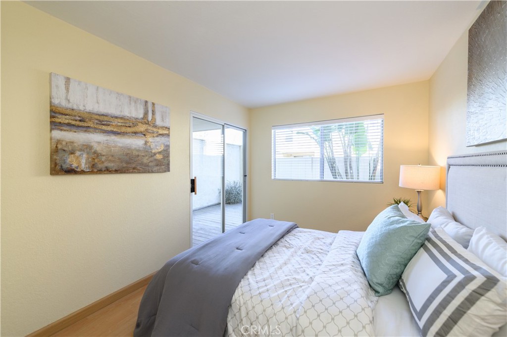 MLS #OC25274968 image #4